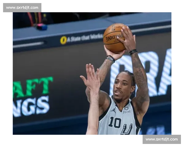 桑普森谏言马刺：放缓文班节奏，82 场赛季需循序渐进